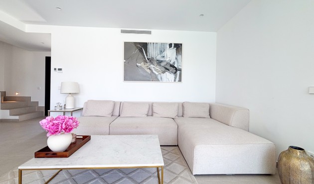 Resale - Villa -
Cabo Roig - Costa Blanca