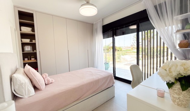 Resale - Villa -
Cabo Roig - Costa Blanca