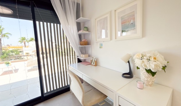 Resale - Villa -
Cabo Roig - Costa Blanca