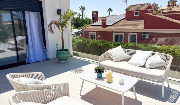 Resale - Villa -
Cabo Roig - Costa Blanca