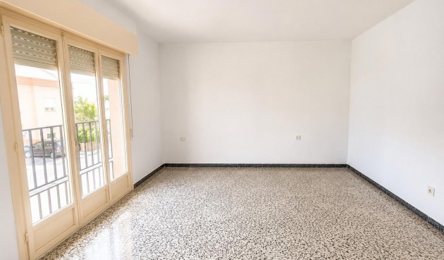 Resale - Town House -
Pinoso - Inland