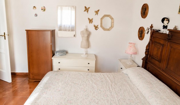 Resale - Villa -
Villena - Inland
