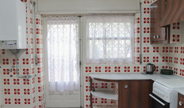 Resale - Villa -
El Campello - Costa Blanca