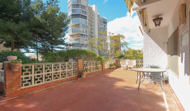 Resale - Villa -
El Campello - Costa Blanca