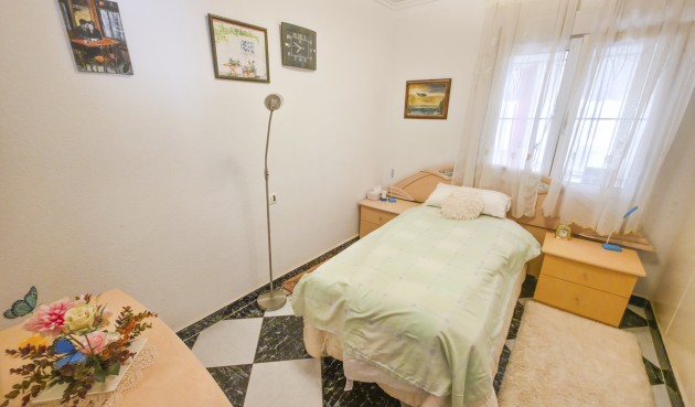 Resale - Villa -
Torrevieja - Costa Blanca