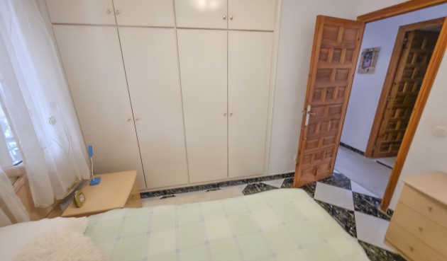 Resale - Villa -
Torrevieja - Costa Blanca