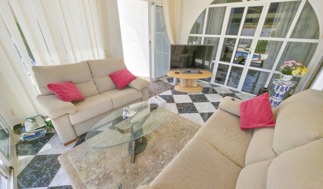 Resale - Villa -
Torrevieja - Costa Blanca