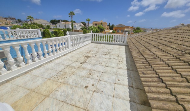 Resale - Villa -
Torrevieja - Costa Blanca