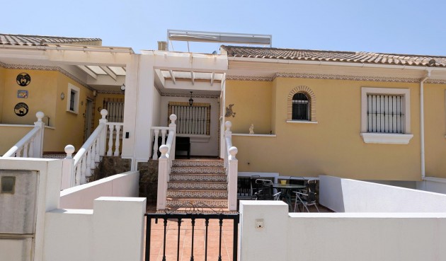 Resale - Villa -
Algorfa - Inland
