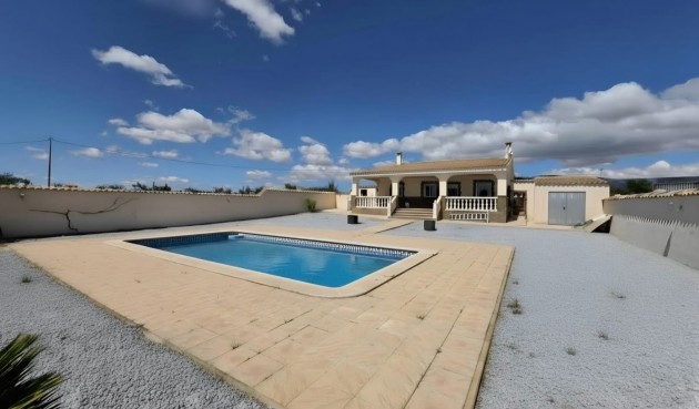 Resale - Villa -
Monóvar/Monóver - Inland