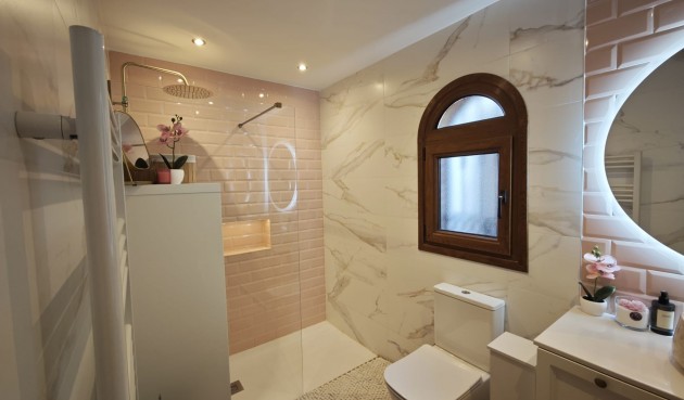 Resale - Villa -
Algorfa - Inland