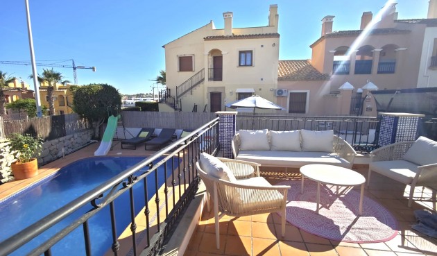 Resale - Villa -
Algorfa - Inland