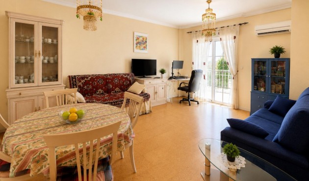 Resale - Bungalow -
Orihuela Costa - Lomas de Cabo Roig