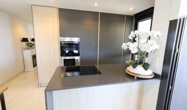 Resale - Apartment -
Orihuela Costa - Costa Blanca