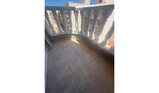 Resale - Apartment -
Torrevieja - Costa Blanca