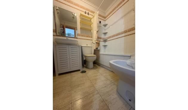 Resale - Apartment -
Torrevieja - Costa Blanca