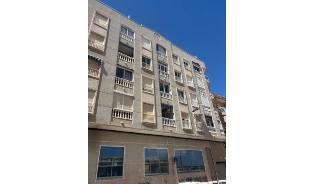 Resale - Apartment -
Torrevieja - Costa Blanca