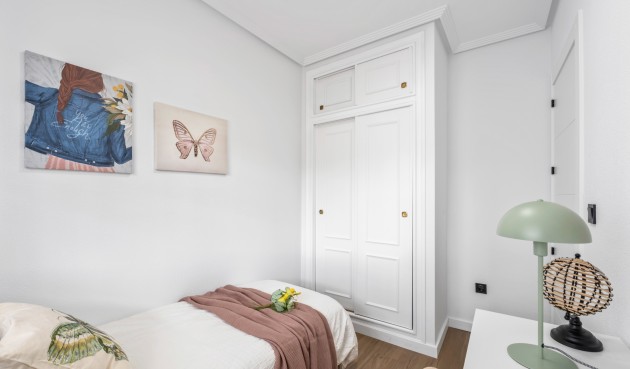 Resale - Apartment -
Playa Flamenca - Costa Blanca