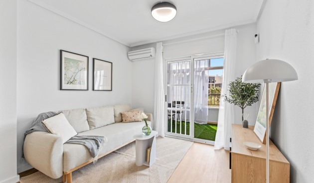 Resale - Apartment -
Playa Flamenca - Costa Blanca