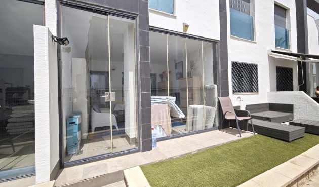 Resale - Apartment -
La Zenia - Costa Blanca