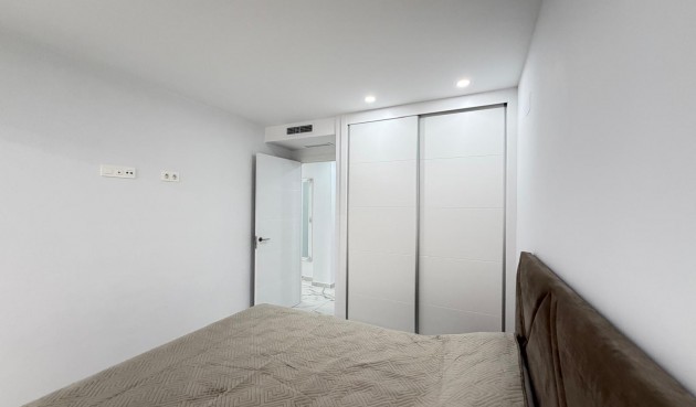 Resale - Apartment -
Torrevieja - Estacion De Autobuses