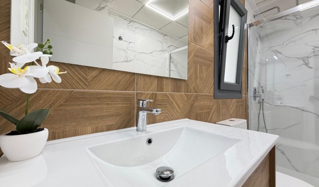 Resale - Apartment -
Torrevieja - Estacion De Autobuses
