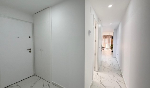 Resale - Apartment -
Torrevieja - Estacion De Autobuses