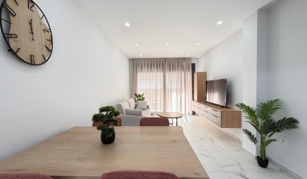 Resale - Apartment -
Torrevieja - Estacion De Autobuses