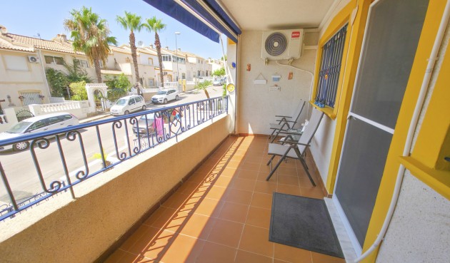 Resale - Apartment -
Villamartin - Costa Blanca