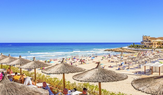 Resale - Apartment -
Villamartin - Costa Blanca