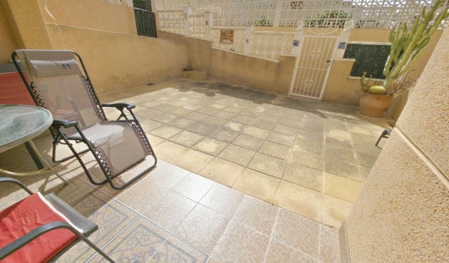 Resale - Apartment -
Villamartin - Costa Blanca
