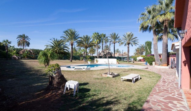 Resale - Villa -
Denia - Costa Blanca