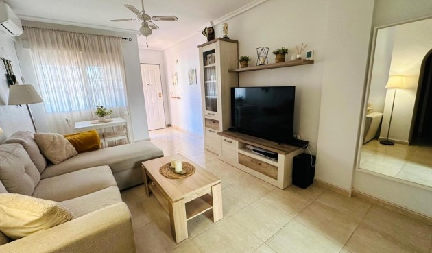 Resale - Bungalow -
Orihuela Costa - Costa Blanca