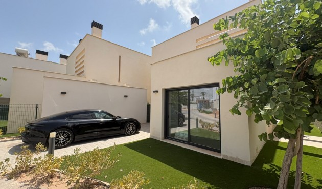 Brukt - Villa -
Torre Pacheco - Inland