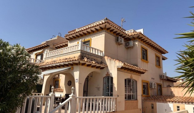 Resale - Quad Villa -
Lomas de Caboroig - Costa Blanca