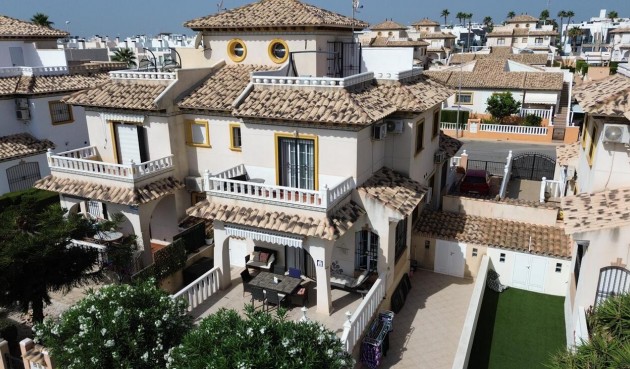Resale - Quad Villa -
Lomas de Caboroig - Costa Blanca
