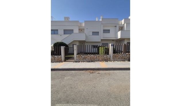 Resale - Bungalow -
Vistabella Golf Entre Naranjos - Inland
