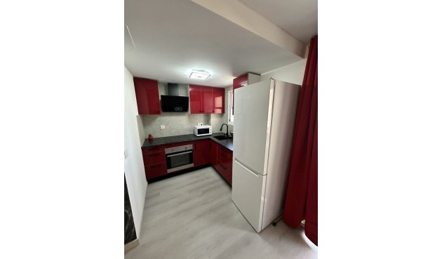 Resale - Apartment -
Torrevieja - Centro