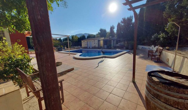 Resale - Villa -
Calasparra - Inland