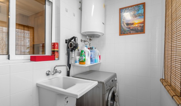 Resale - Semi Detached -
San Miguel de Salinas - Costa Blanca