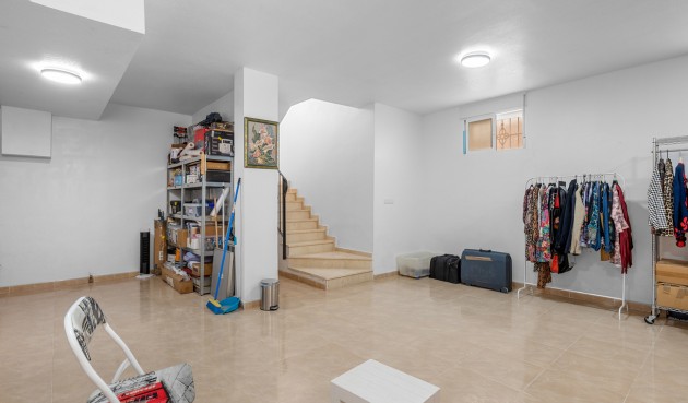 Resale - Semi Detached -
San Miguel de Salinas - Costa Blanca