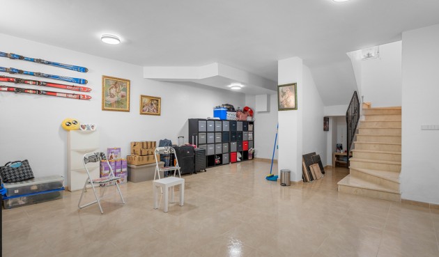 Resale - Semi Detached -
San Miguel de Salinas - Costa Blanca