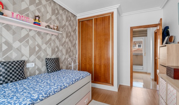 Resale - Semi Detached -
San Miguel de Salinas - Costa Blanca