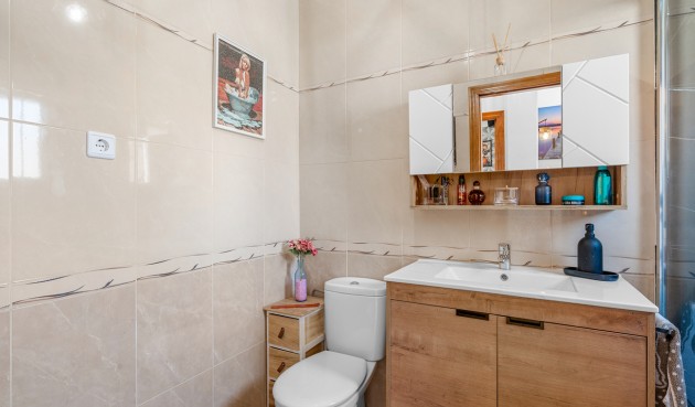 Resale - Semi Detached -
San Miguel de Salinas - Costa Blanca