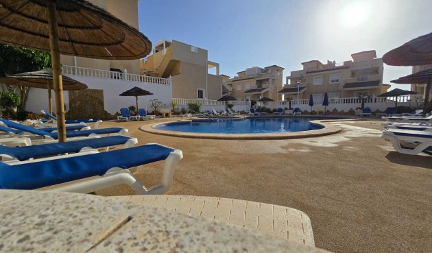 Resale - Semi Detached -
San Miguel de Salinas - Costa Blanca