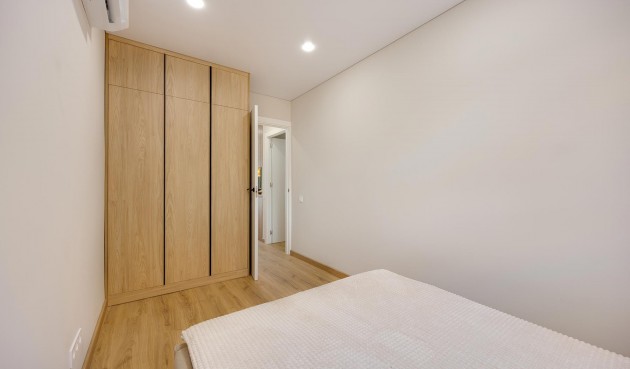 Resale - Apartment -
Torrevieja - Costa Blanca
