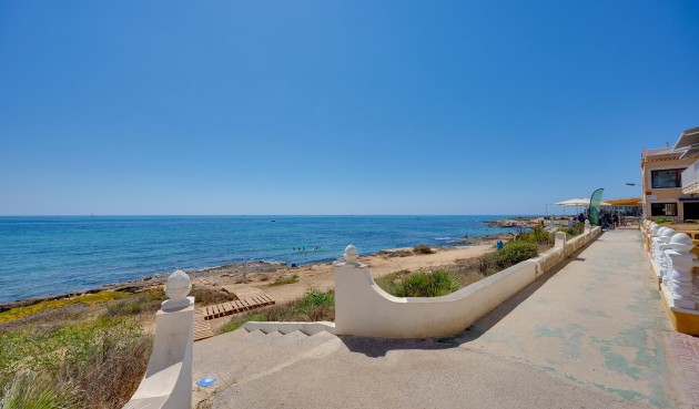 Resale - Apartment -
Torrevieja - Costa Blanca