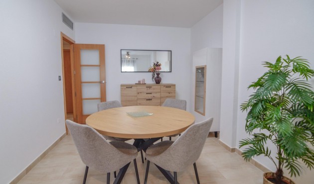 Resale - Apartment -
Torrevieja - Playa del Cura