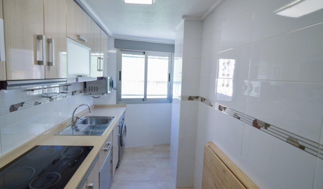 Resale - Apartment -
Torrevieja - Playa del Cura