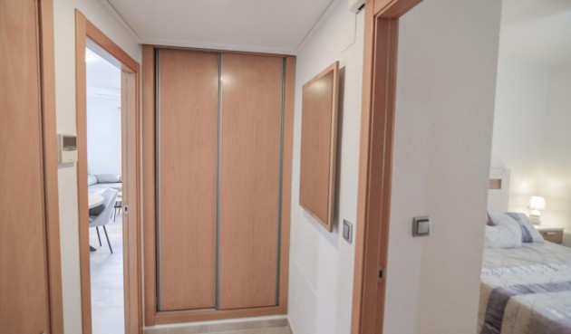 Resale - Apartment -
Torrevieja - Playa del Cura